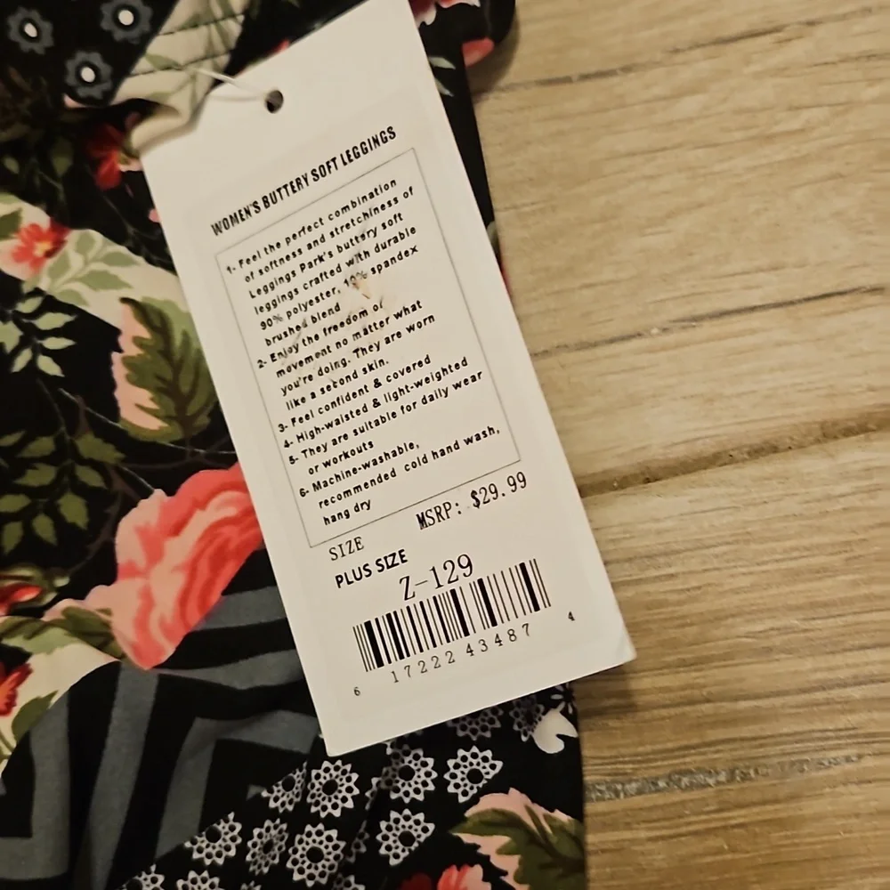 NWT!! Leggings Park women's Leggings plus size - Picture 2 of 4